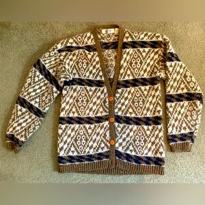 T. Q. Vintage cardigan button up sweater size M